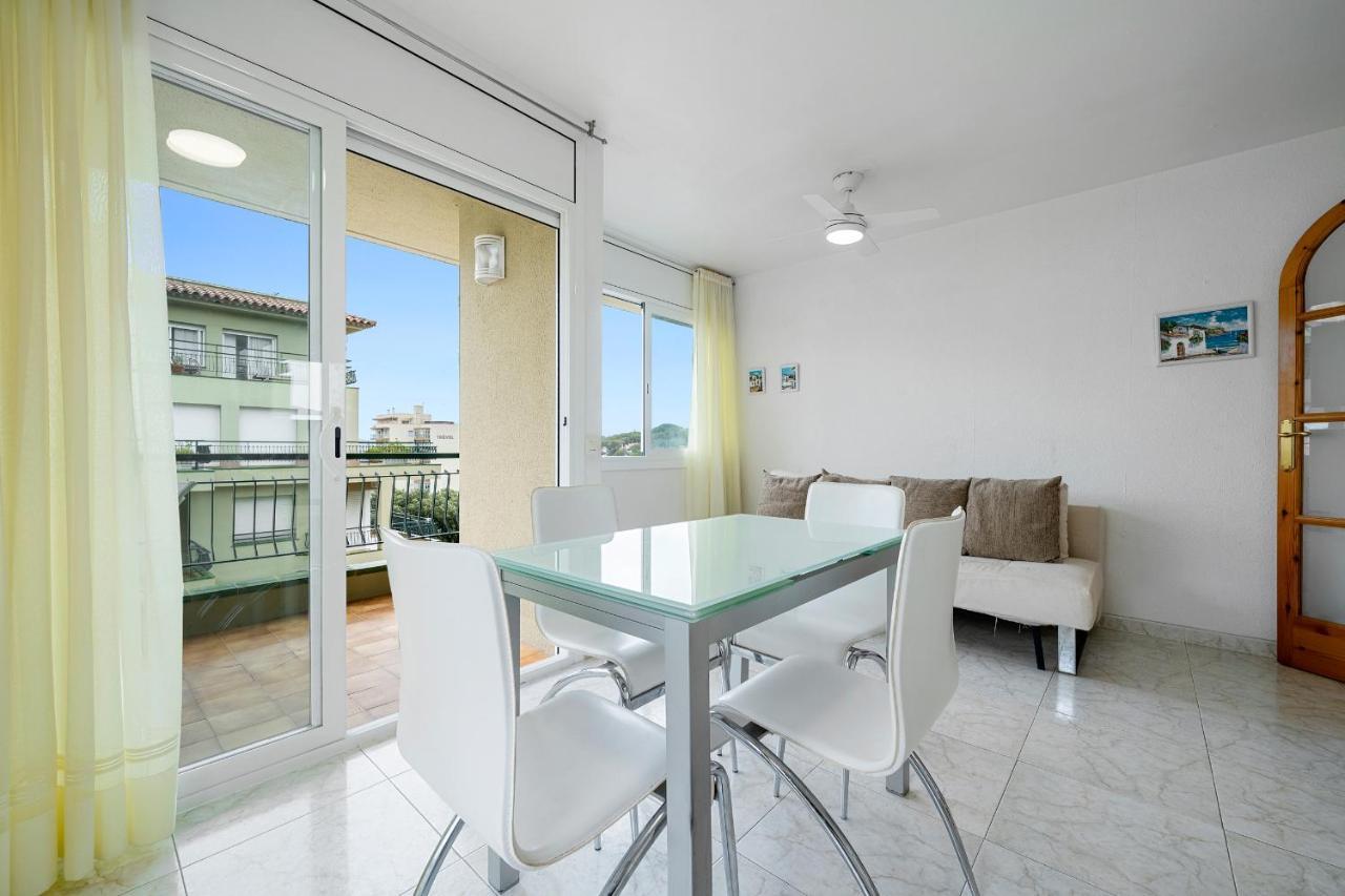 Hauzify I Apartament Estrella Platja d'Aro Eksteriør billede